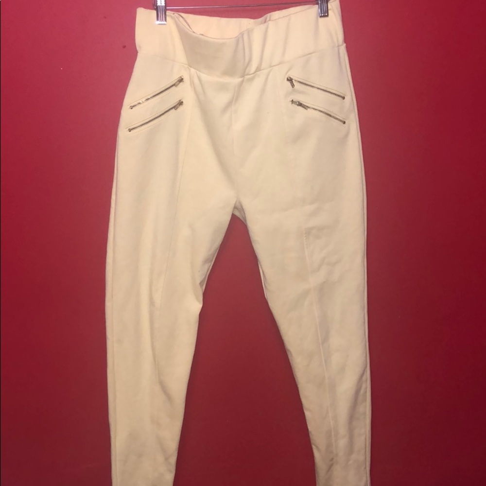 Last Exit Women’s Stretch Legging Size 1X Yellow